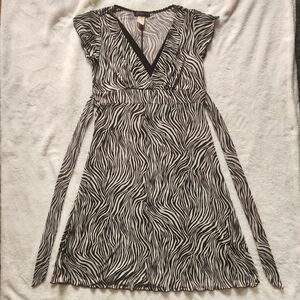 Chic Zebra Pattern V-Neck Mini Dress